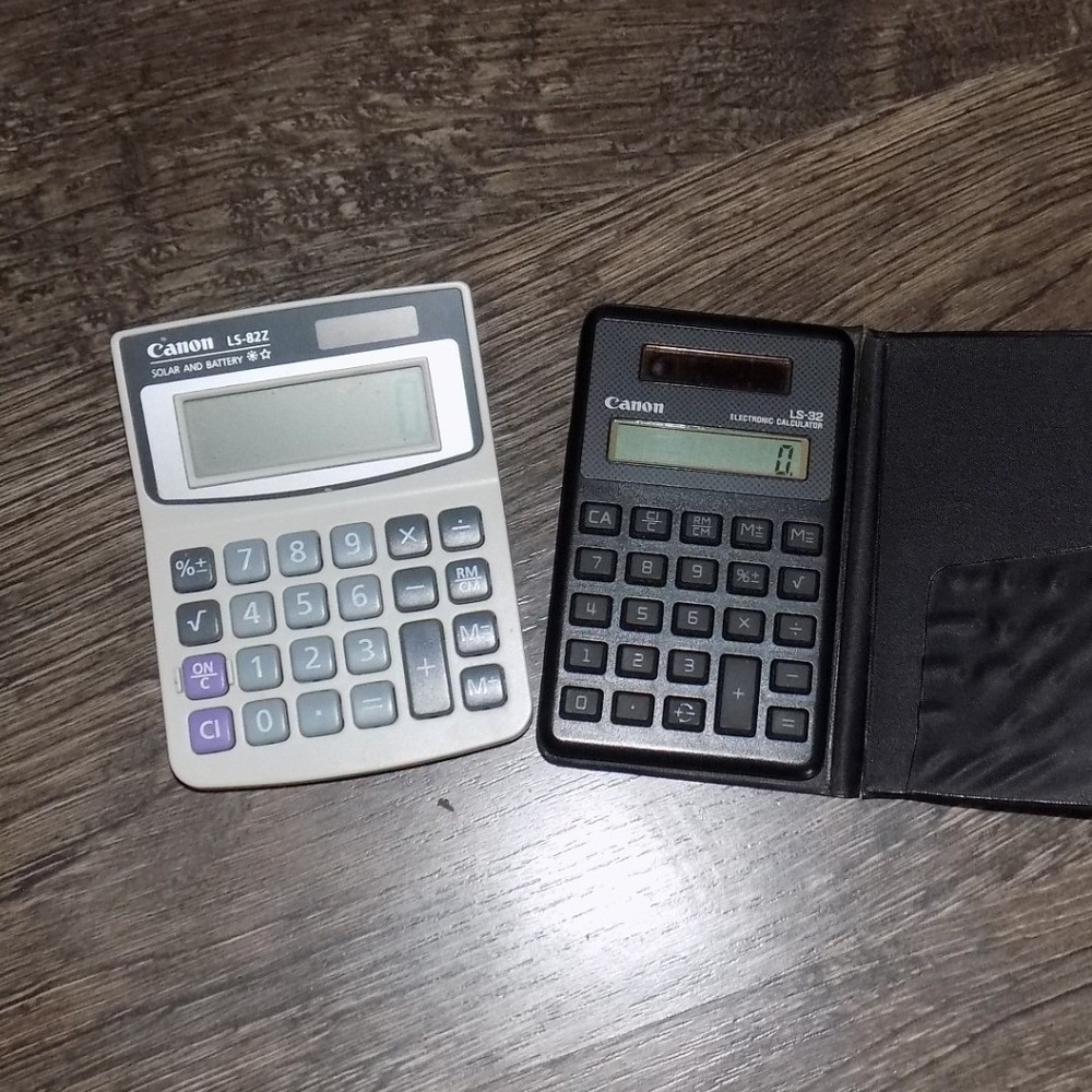 Canon Calculator Set LS-82Z LS-32 Vintage Handheld